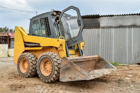 things to look for when buying a used skid steer|buy skid steer near me.